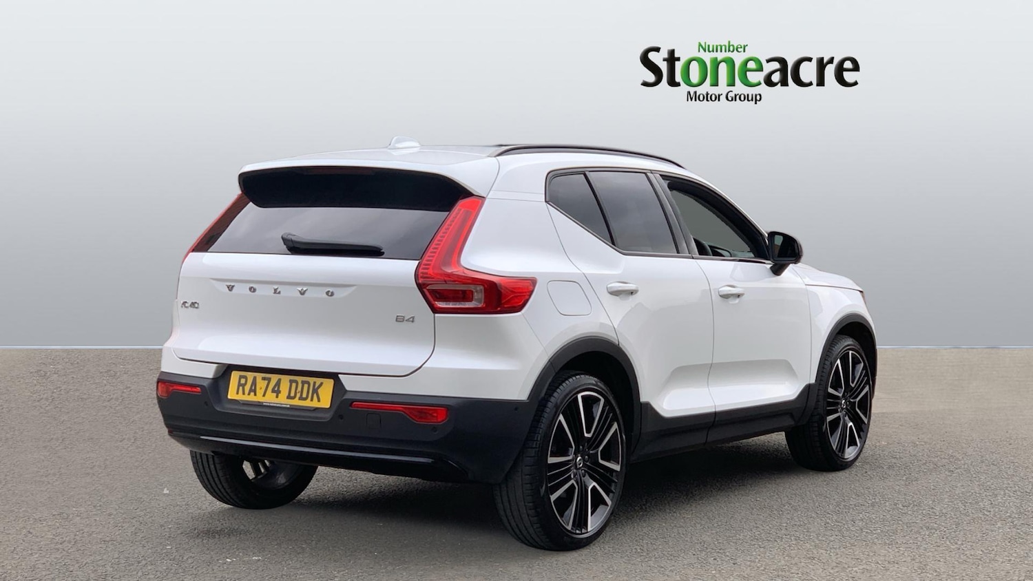 Used Volvo XC40 2025 for sale - 77625862: Photo 2
