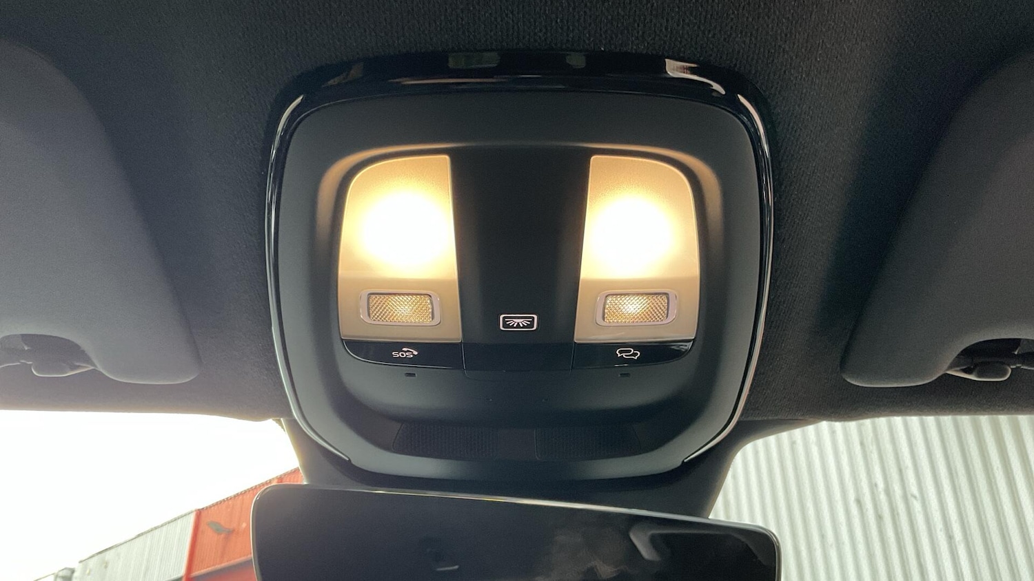 Used Volvo XC40 2025 for sale - 76315025: Photo 29
