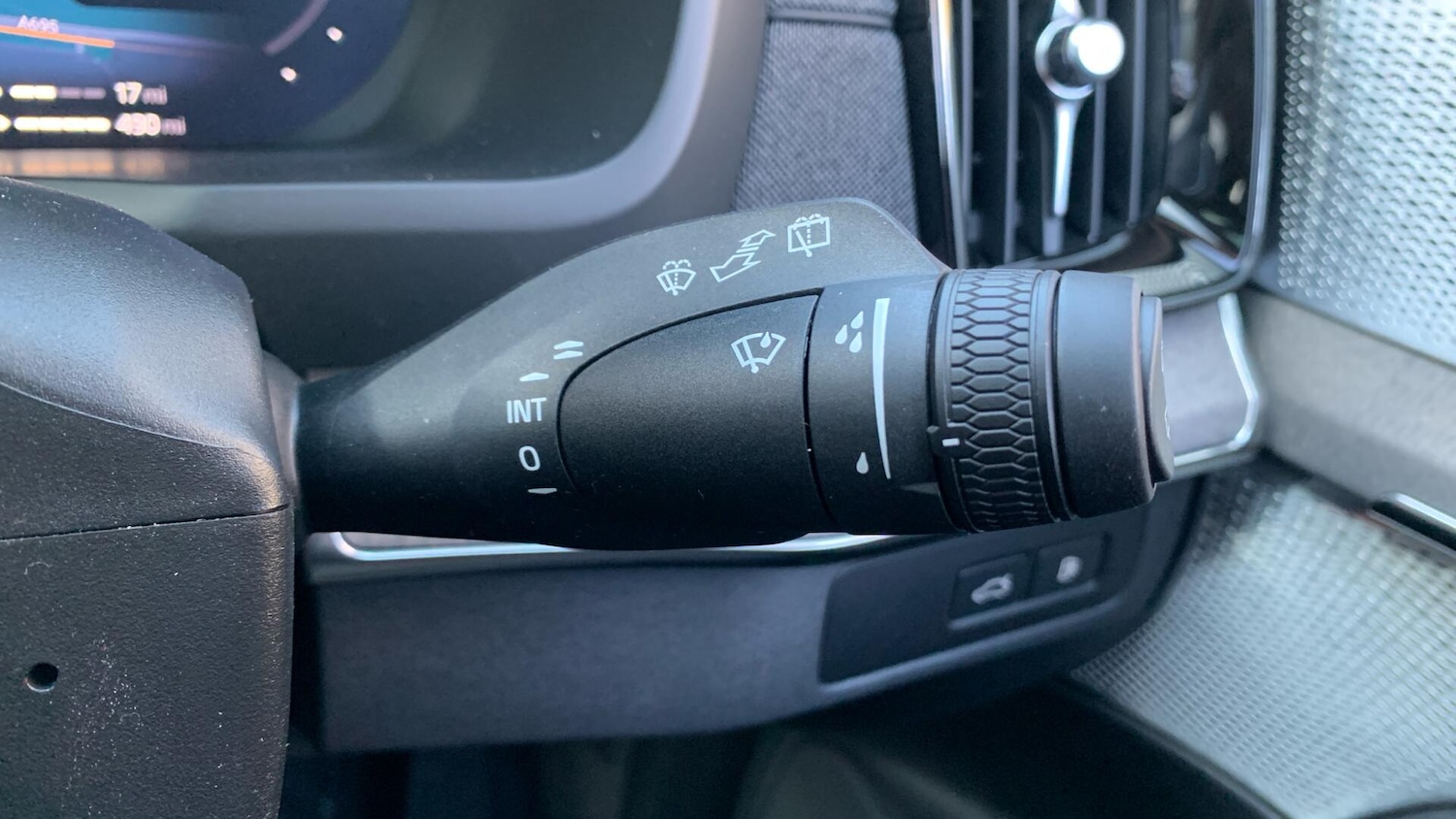 Used Volvo XC90 2025 for sale - 76825077: Photo 24