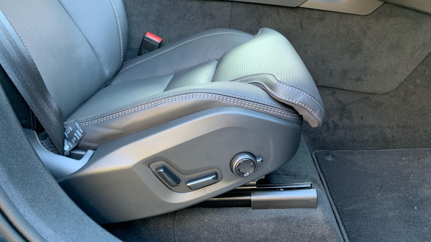 Used Volvo XC90 2025 for sale - 76825077: Photo 31