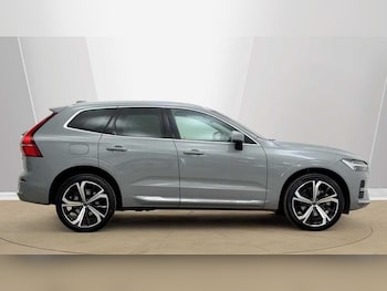 Used Volvo XC60 2025 for sale - 78560855: Photo
