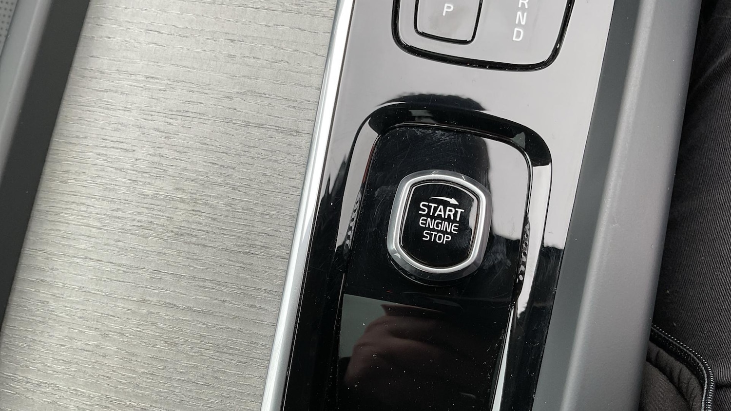 Used Volvo XC60 2024 for sale - 77155955: Photo 24