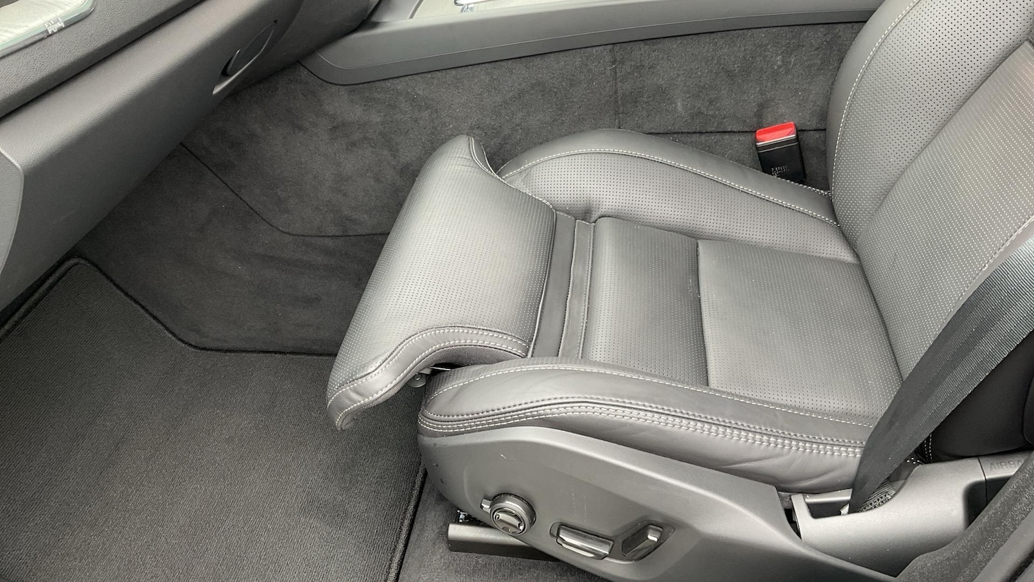 Used Volvo XC60 2024 for sale - 77155955: Photo 28