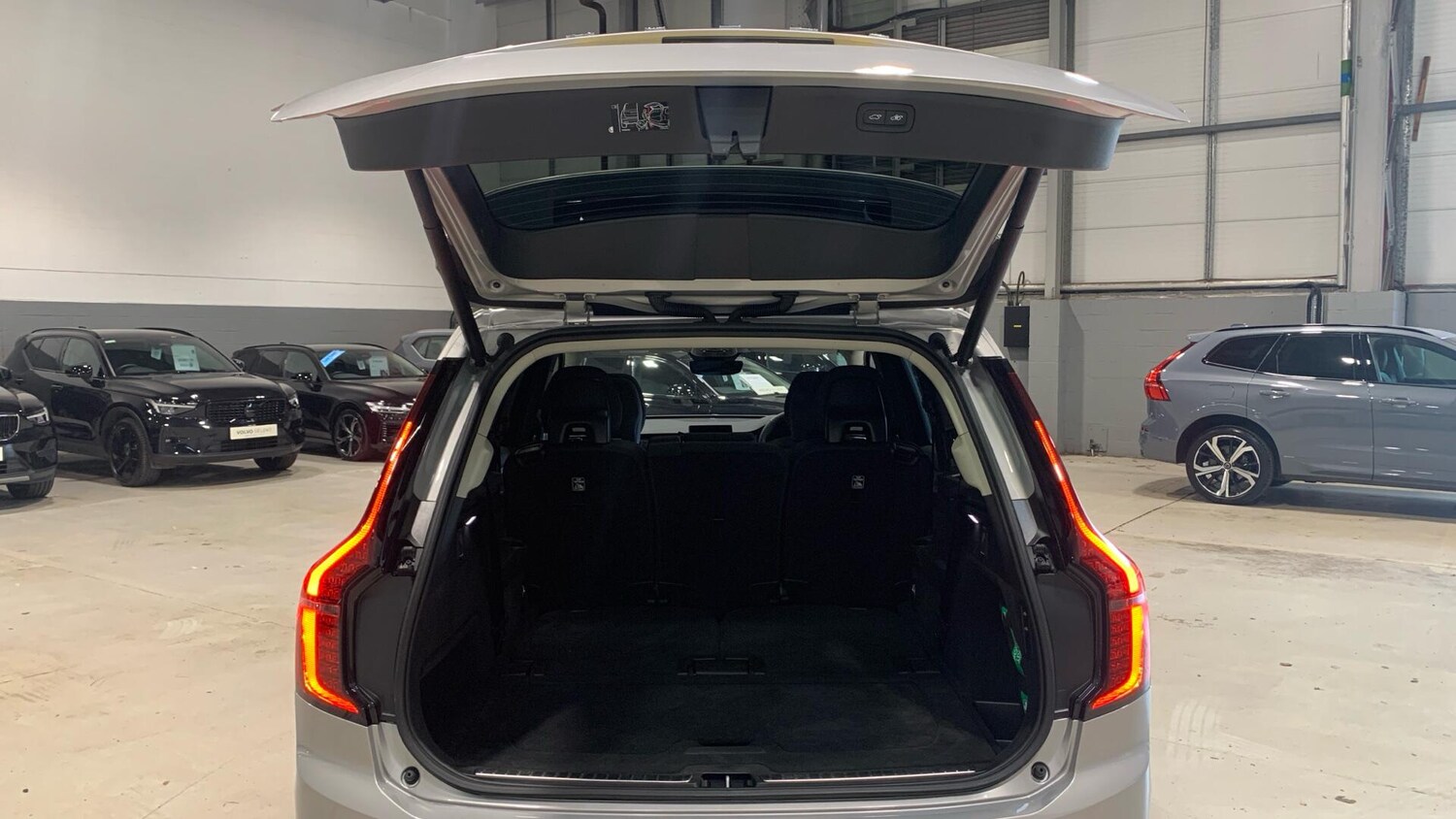 Used Volvo XC90 2025 for sale - 77696563: Photo 13