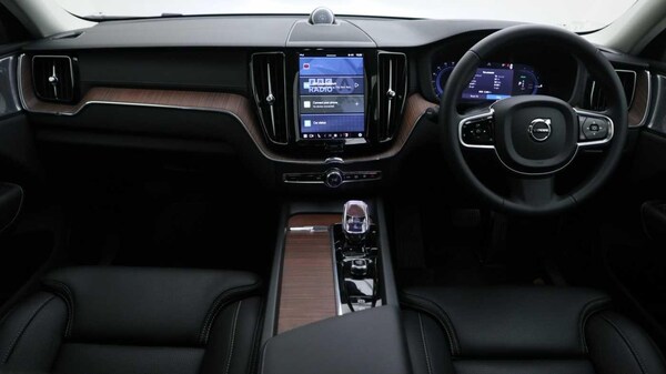 Used Volvo XC60 2024 for sale - 73750950: Photo 10