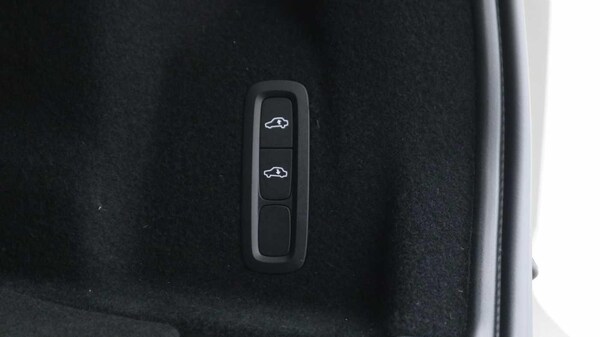 Used Volvo XC60 2024 for sale - 73750950: Photo 18