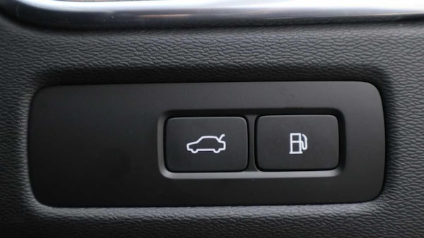 Used Volvo XC60 2024 for sale - 73750950: Photo 28