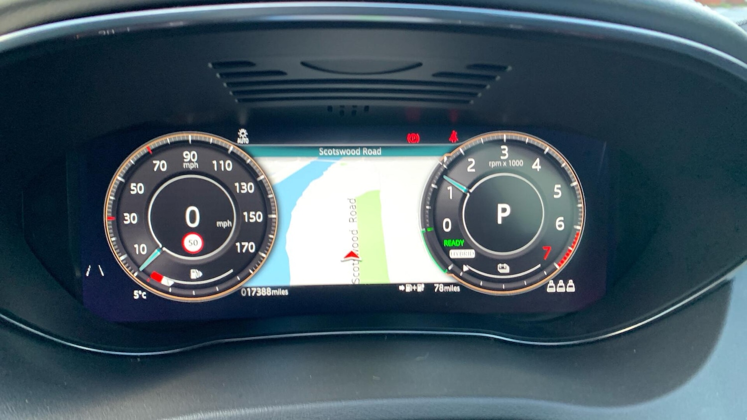 Used Jaguar E-Pace 2021 for sale - 77015635: Photo 11