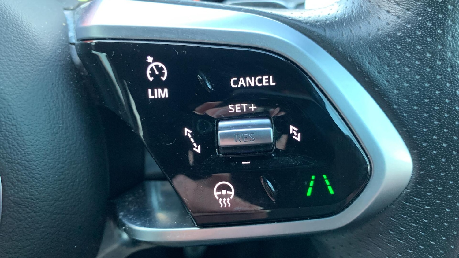 Used Jaguar E-Pace 2021 for sale - 77015635: Photo 22