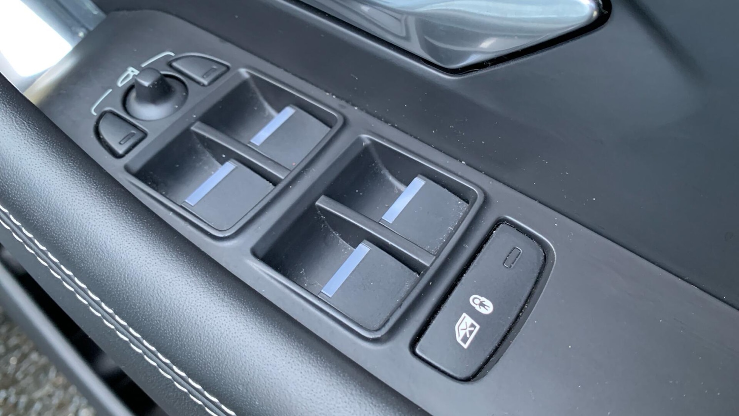 Used Jaguar E-Pace 2021 for sale - 77015635: Photo 24