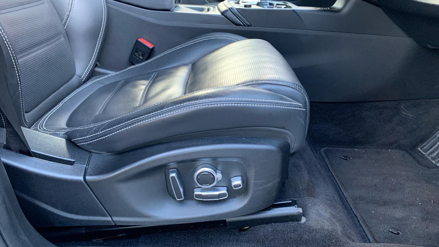 Used Jaguar E-Pace 2021 for sale - 77015635: Photo 30