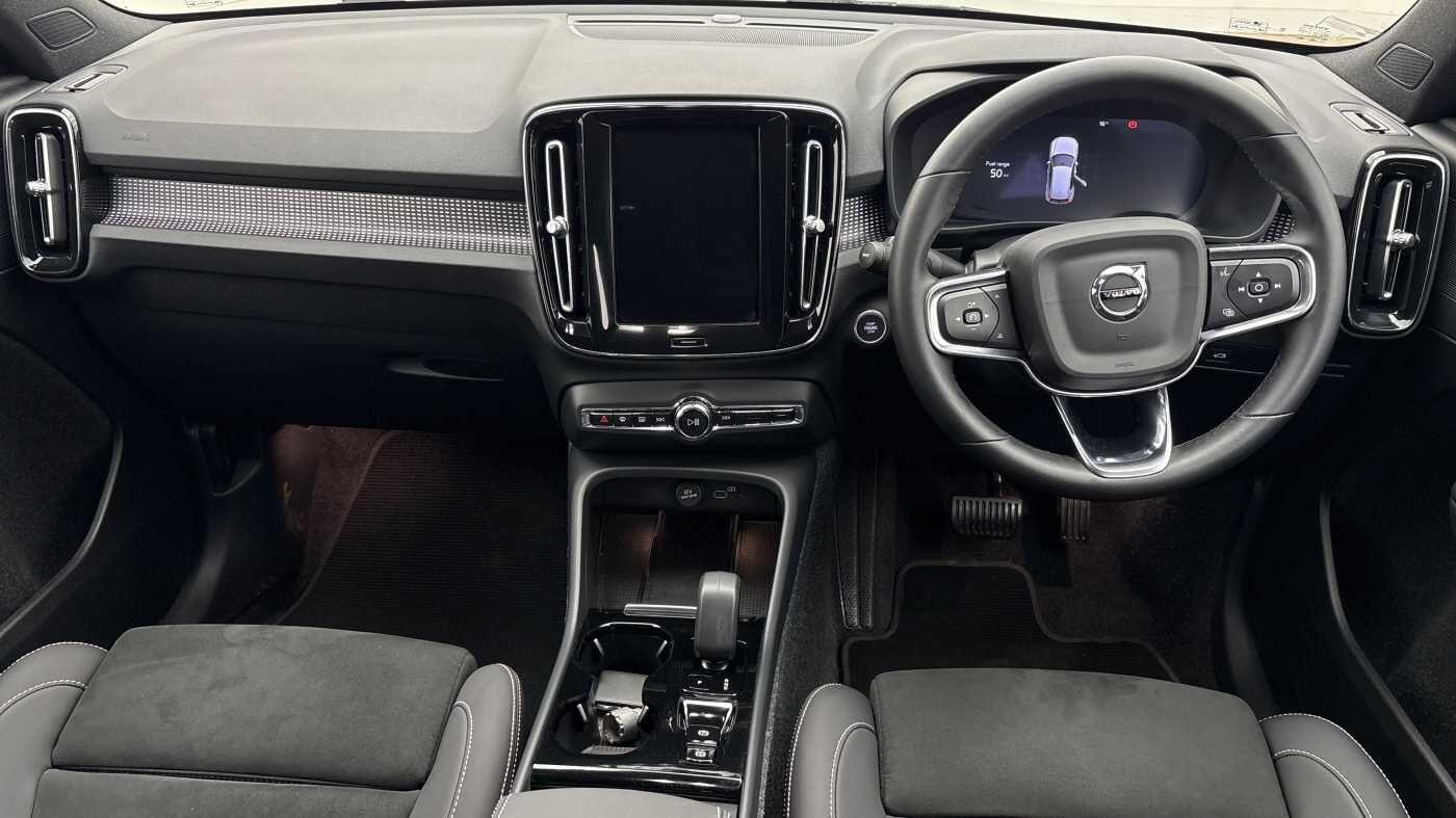 Used Volvo XC40 2024 for sale - 76549833: Photo 11