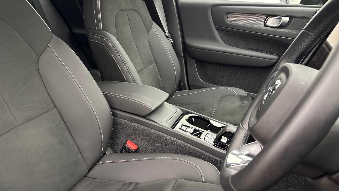 Used Volvo XC40 2024 for sale - 76549833: Photo 14