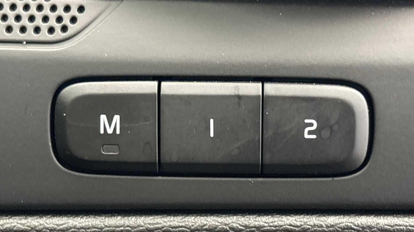 Used Volvo XC40 2024 for sale - 76549833: Photo 19