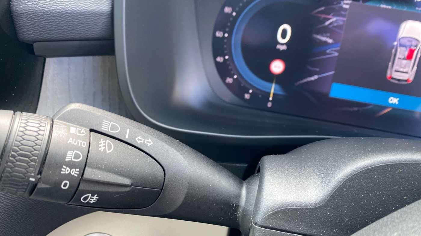 Used Volvo XC40 2024 for sale - 77202844: Photo 15