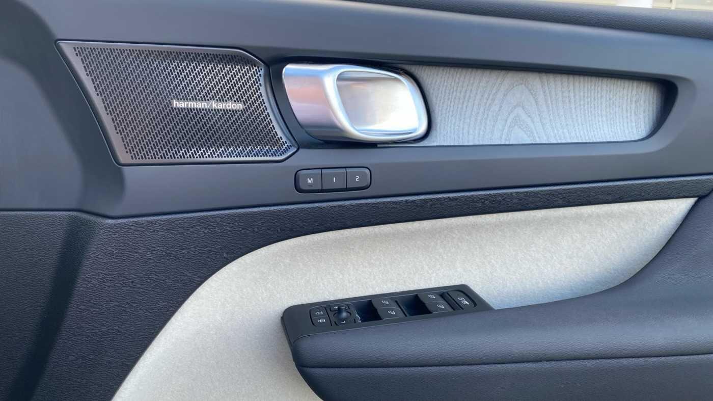 Used Volvo XC40 2024 for sale - 77202844: Photo 22