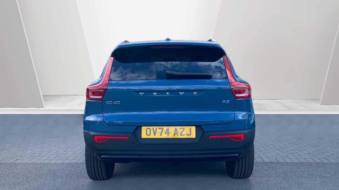 Used Volvo XC40 2024 for sale - 77202844: Photo 4
