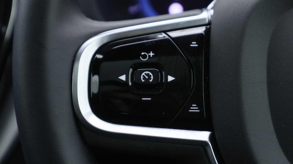 Used Volvo XC60 2024 for sale - 75493588: Photo 31