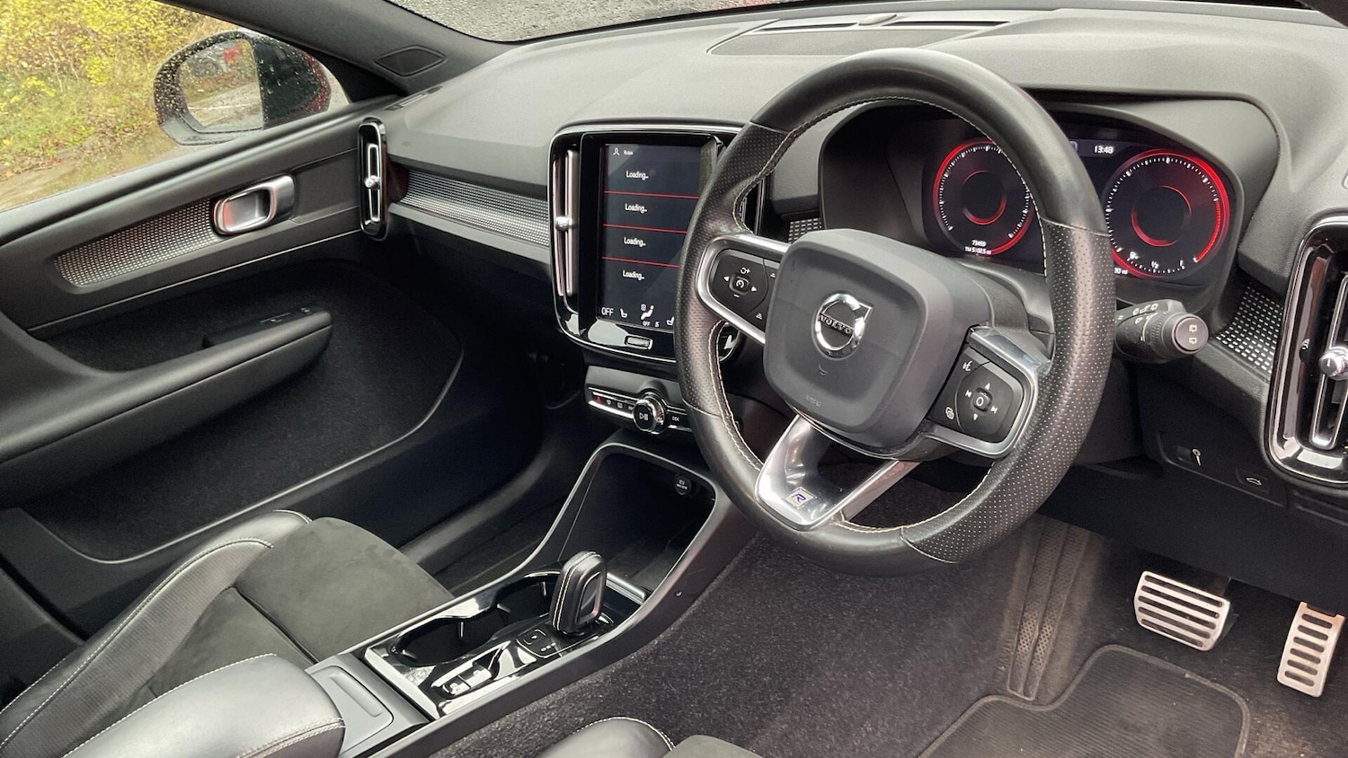 Used Volvo XC40 2019 for sale - 76689462: Photo 4