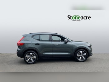 Used Volvo XC40 2026 for sale - 79349153: Photo