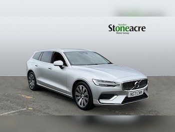 Used Volvo V60 2021 for sale - 78796779: Photo