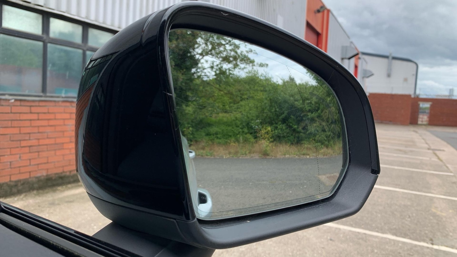 Used Volvo XC40 2024 for sale - 77202432: Photo 33