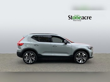 Used Volvo XC40 2024 for sale - 77202432: Photo