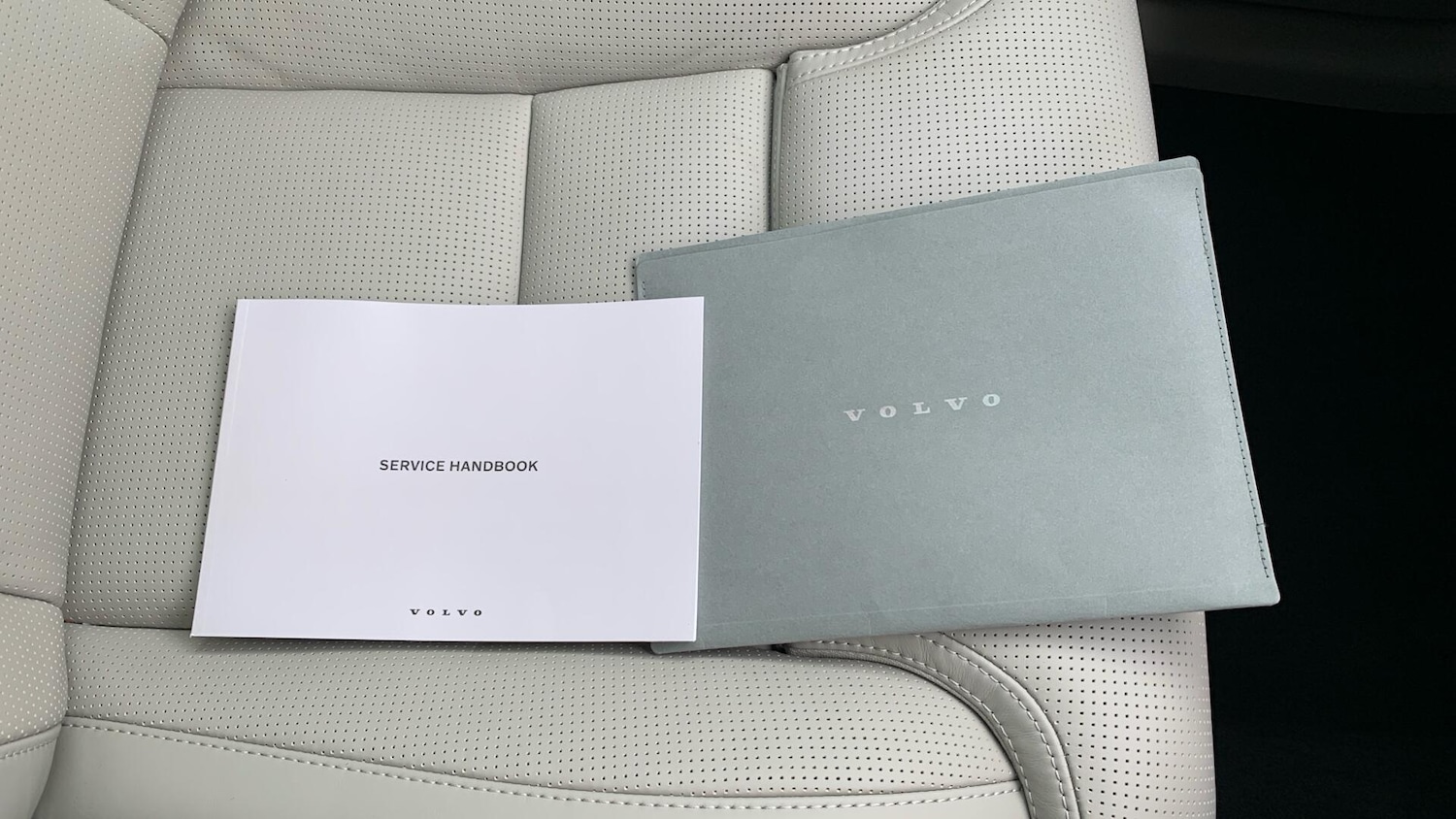 Used Volvo XC60 2025 for sale - 77793875: Photo 14