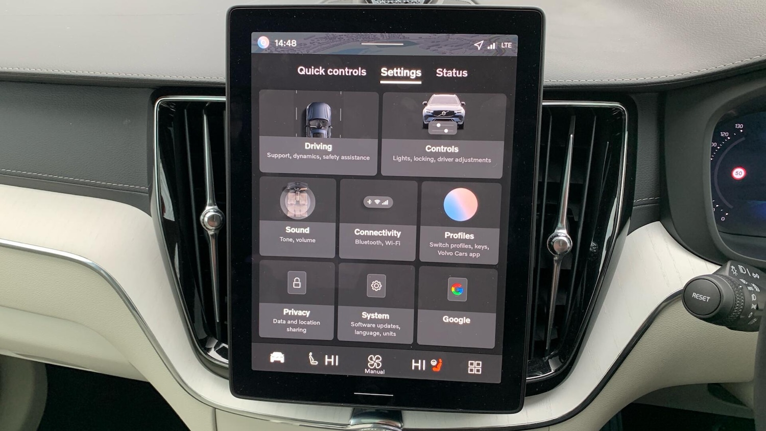 Used Volvo XC60 2025 for sale - 77793875: Photo 17