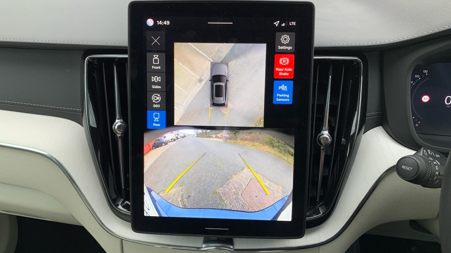 Used Volvo XC60 2025 for sale - 77793875: Photo 19