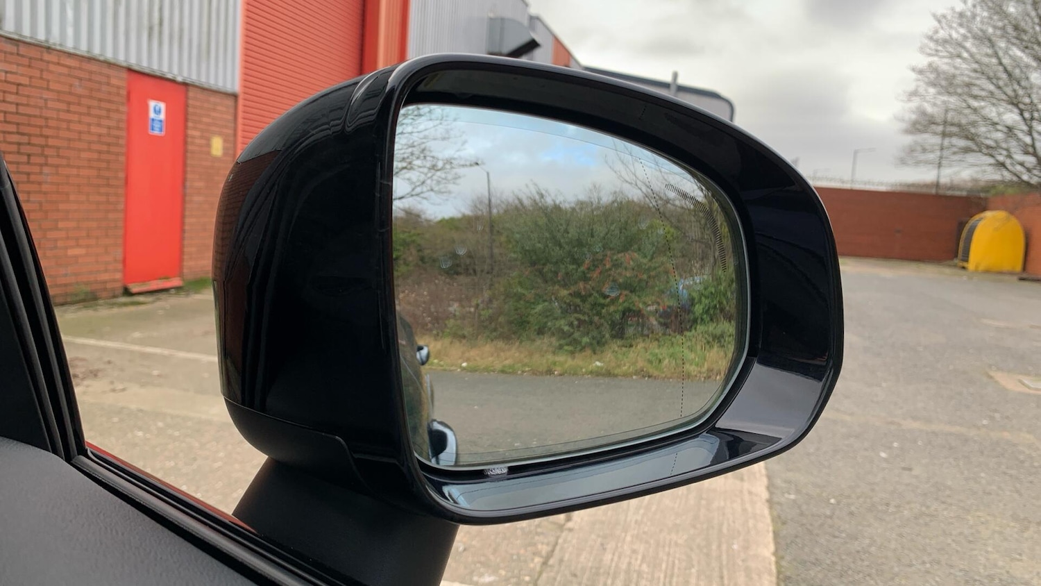 Used Volvo XC60 2025 for sale - 77793875: Photo 32