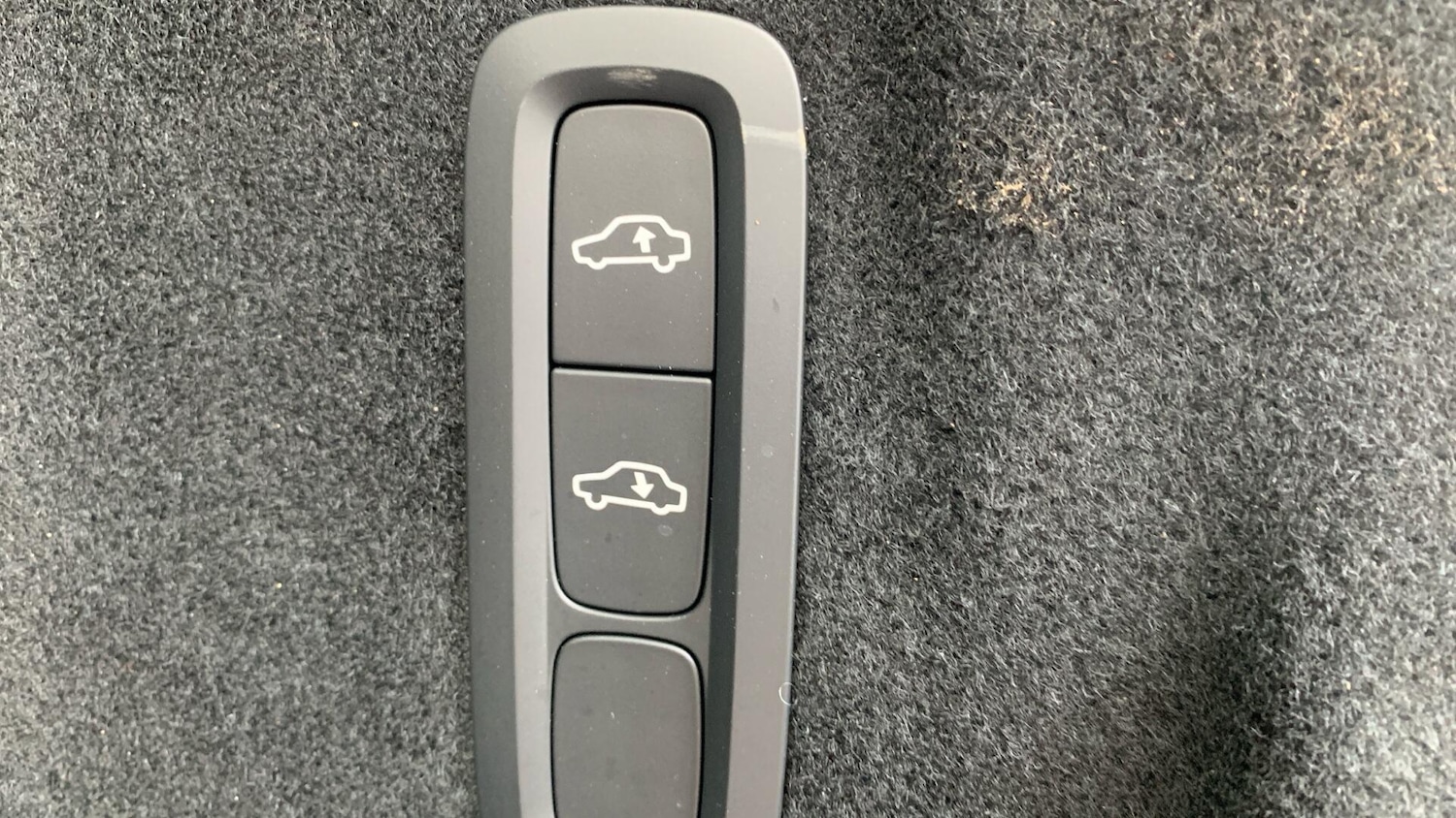 Used Volvo XC60 2025 for sale - 77793875: Photo 39