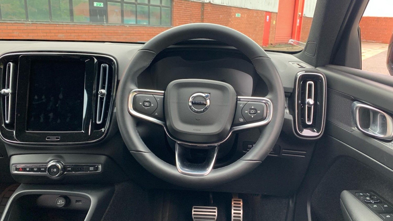 Used Volvo XC40 2021 for sale - 76121327: Photo 10