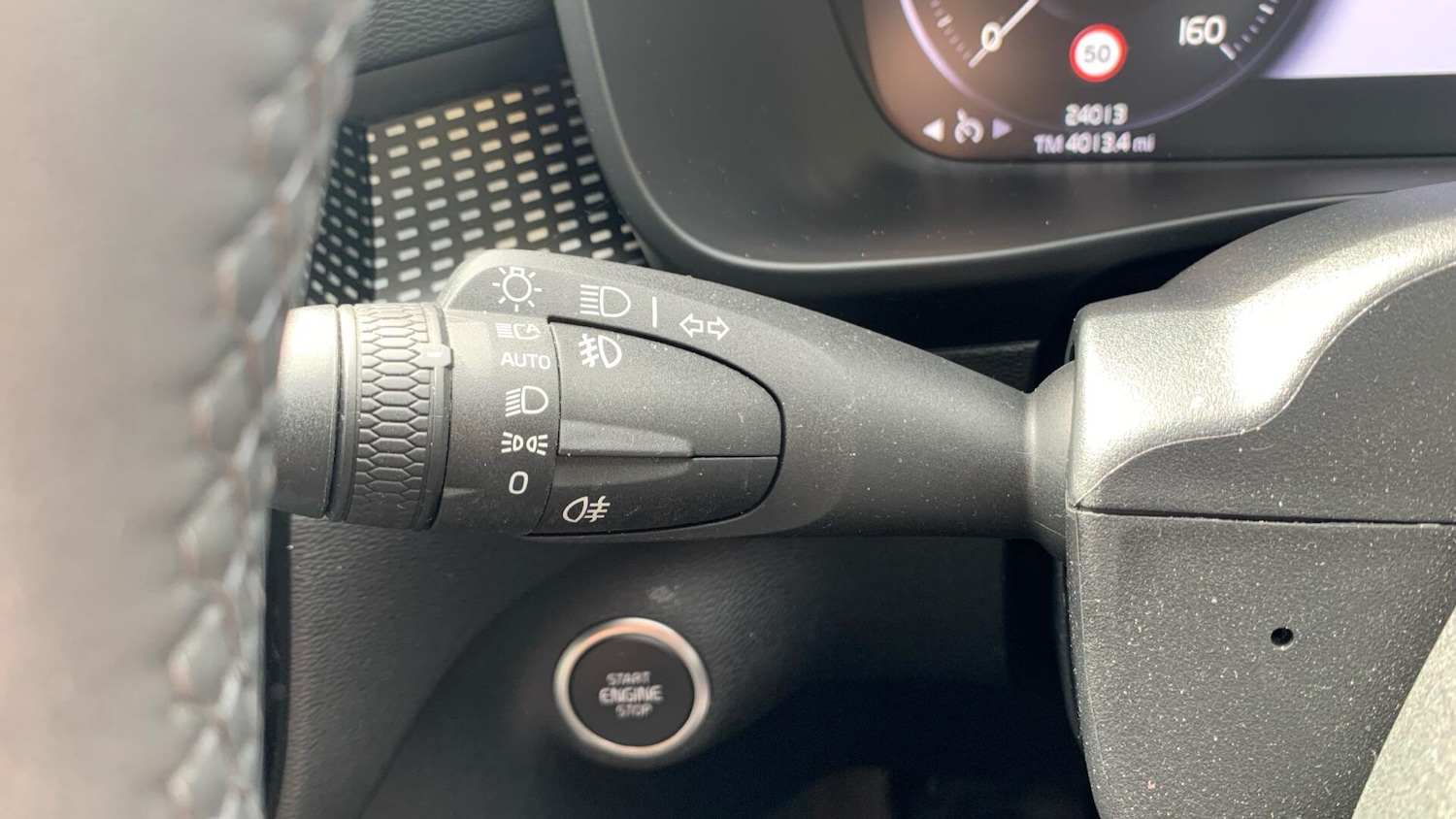 Used Volvo XC40 2021 for sale - 76121327: Photo 20