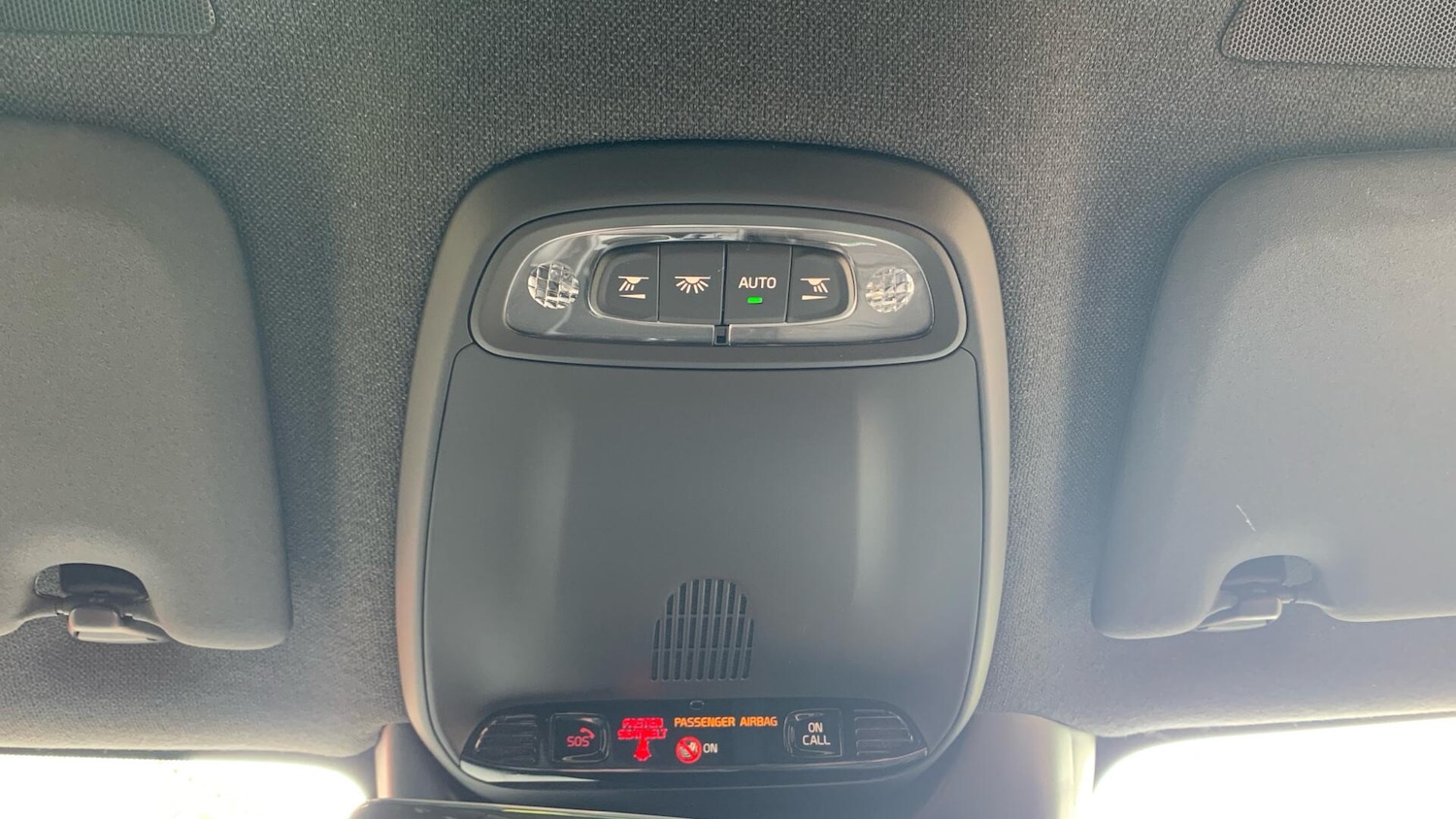 Used Volvo XC40 2021 for sale - 76121327: Photo 28