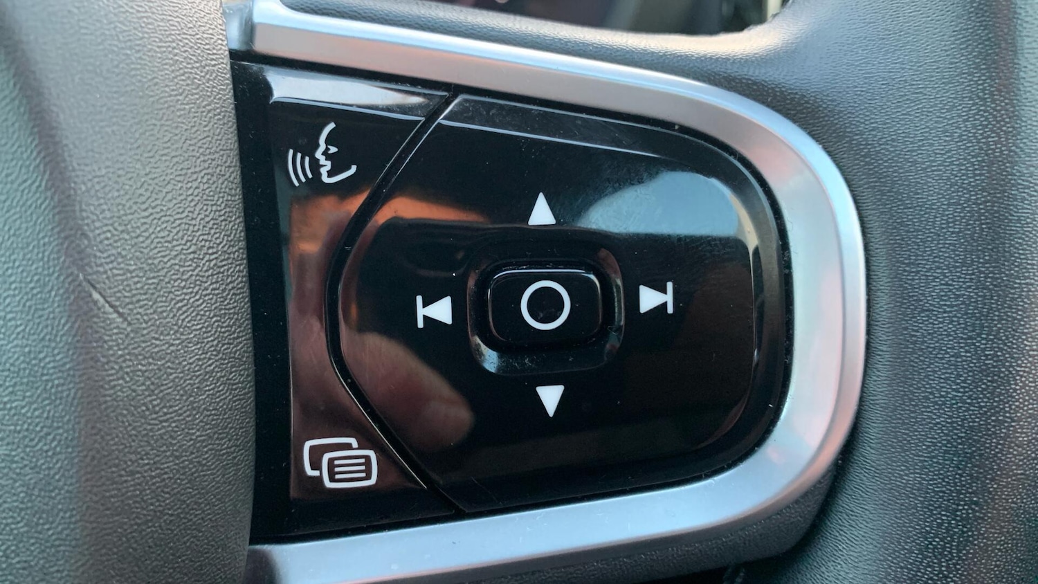 Used Volvo XC60 2022 for sale - 78072298: Photo 22