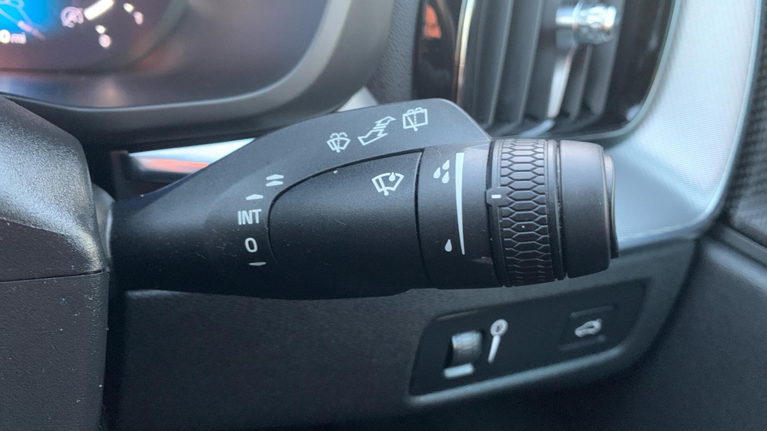 Used Volvo XC60 2022 for sale - 78072298: Photo 23