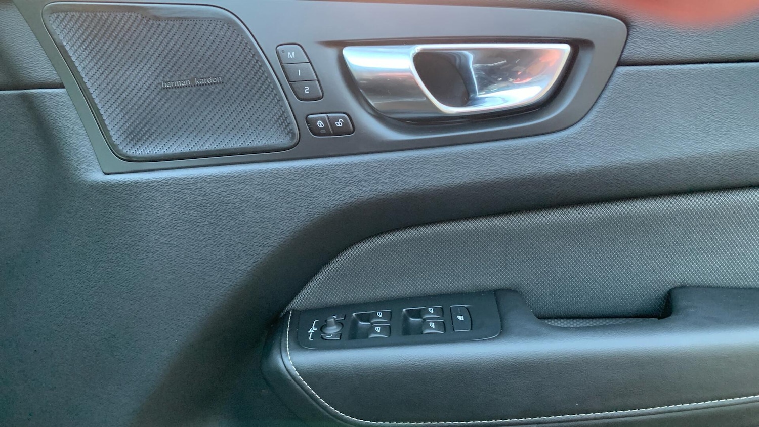 Used Volvo XC60 2022 for sale - 78072298: Photo 29