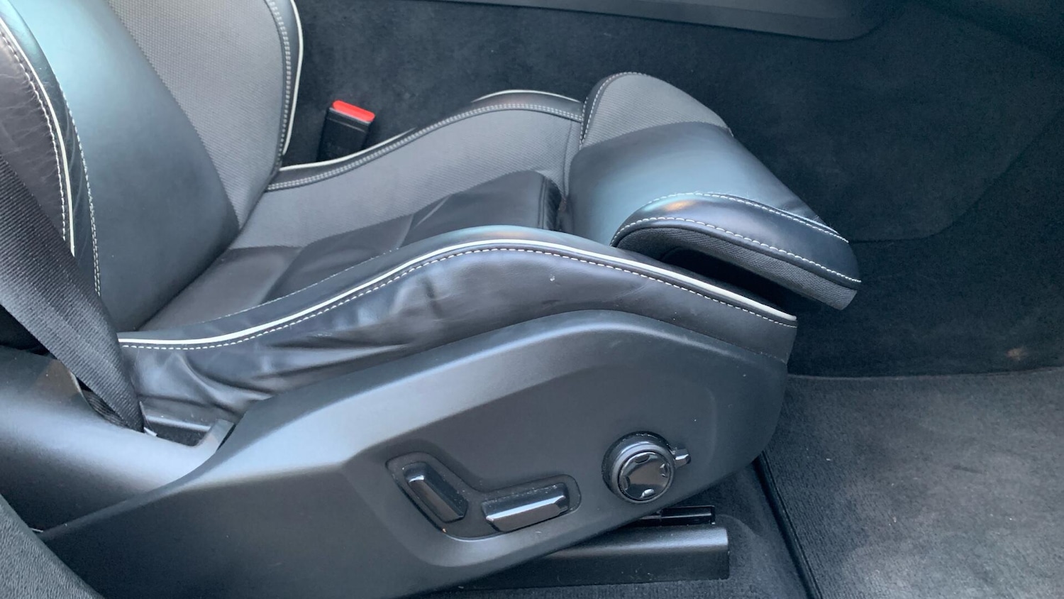 Used Volvo XC60 2022 for sale - 78072298: Photo 30