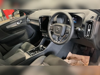Used Volvo XC40 2023 for sale - 78797244: Photo