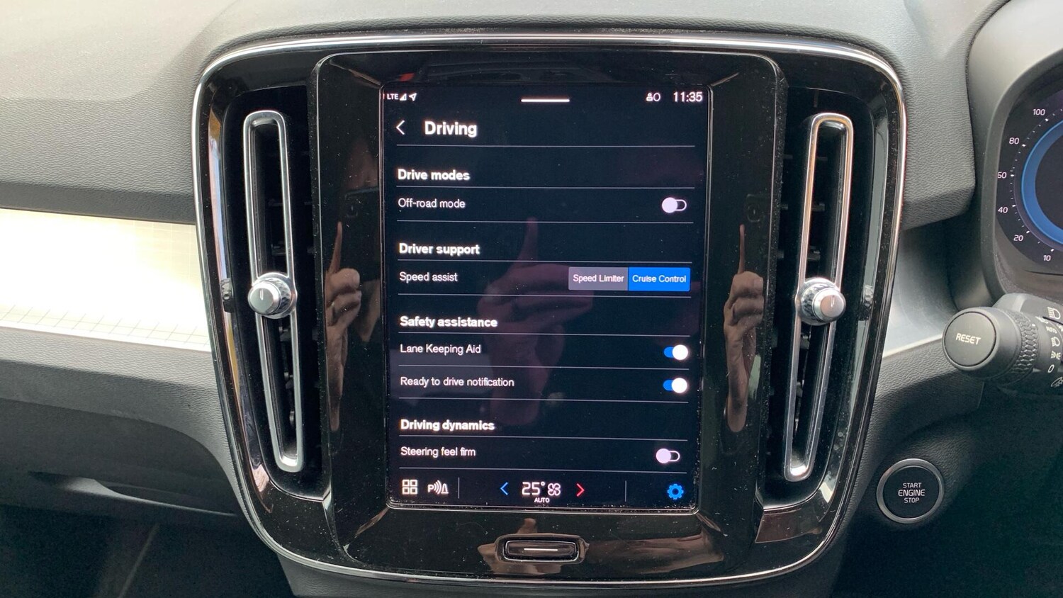 Used Volvo XC40 2022 for sale - 77440699: Photo 18