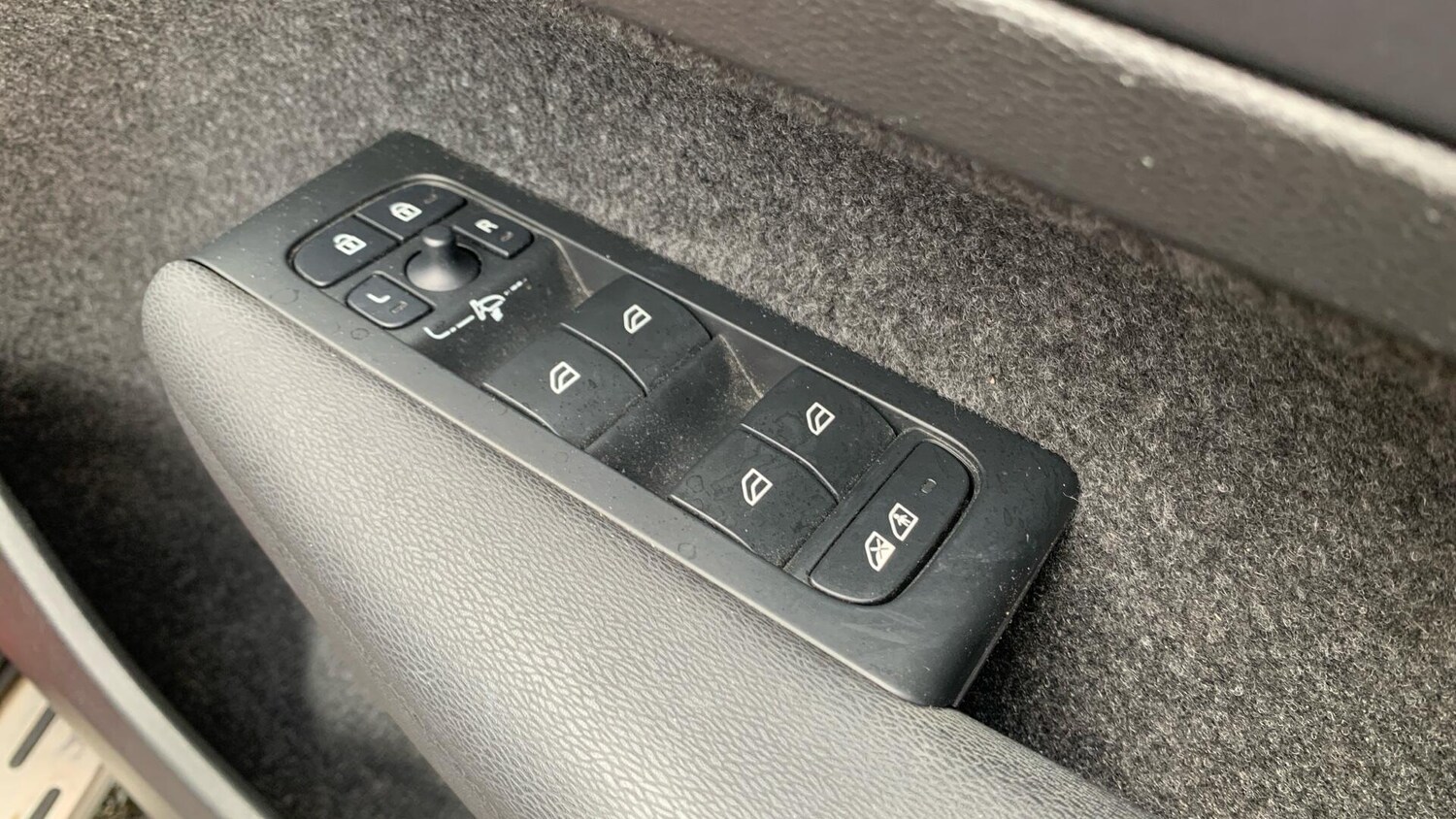 Used Volvo XC40 2022 for sale - 77440699: Photo 25