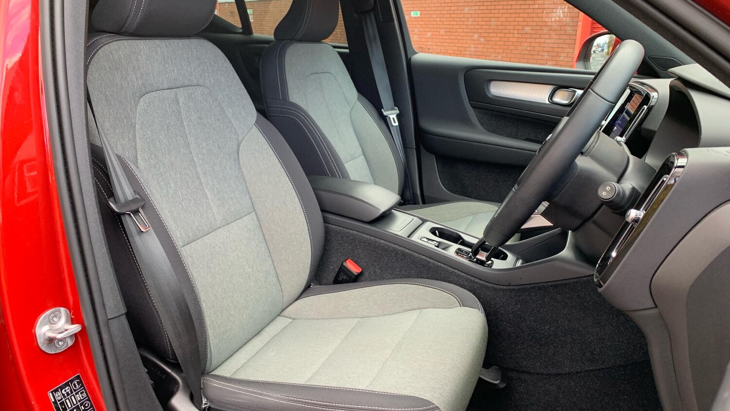 Used Volvo XC40 2022 for sale - 77440699: Photo 32