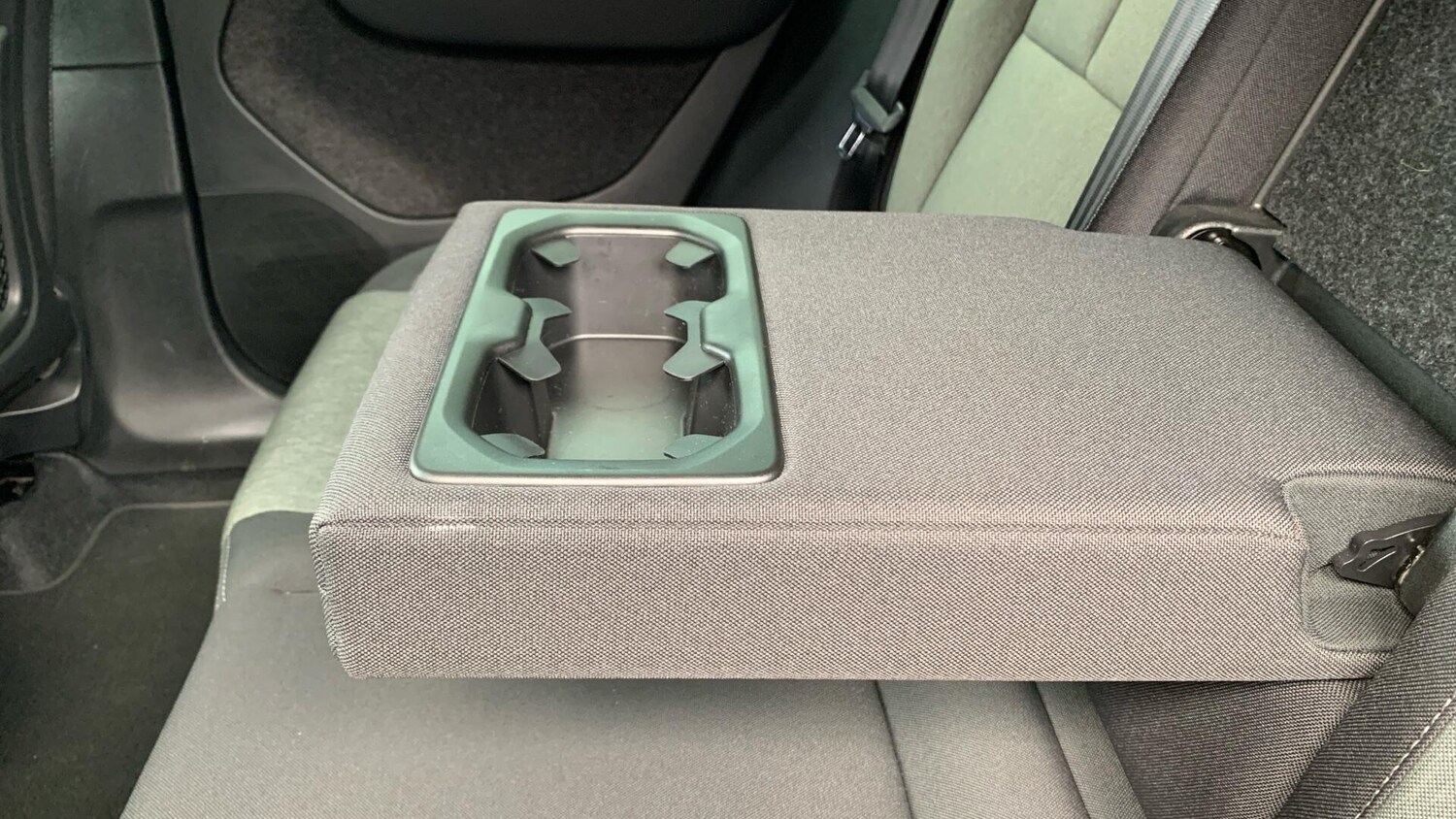 Used Volvo XC40 2022 for sale - 77440699: Photo 35