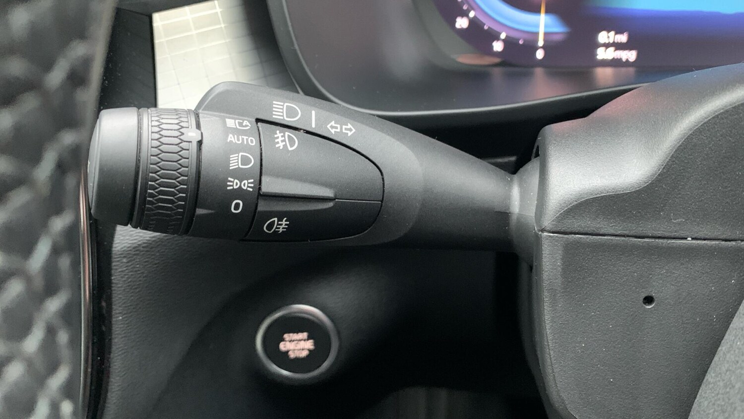 Used Volvo XC40 2023 for sale - 77468644: Photo 20