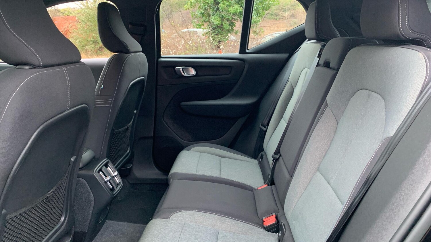 Used Volvo XC40 2023 for sale - 77468644: Photo 33