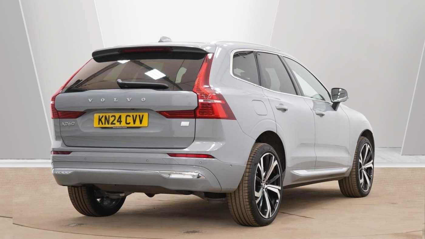 Used Volvo XC60 2024 for sale - 77163376: Photo 4