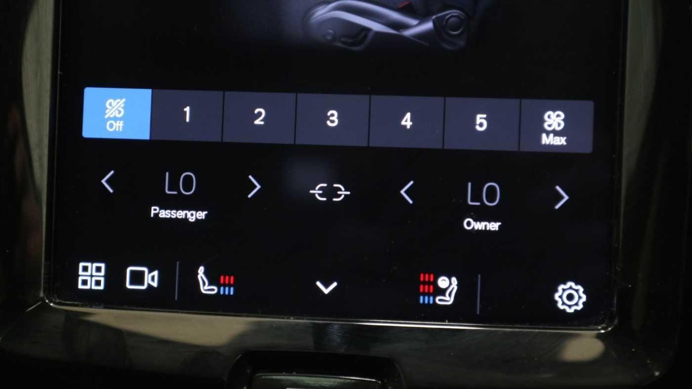 Used Volvo XC60 2024 for sale - 77163376: Photo 41