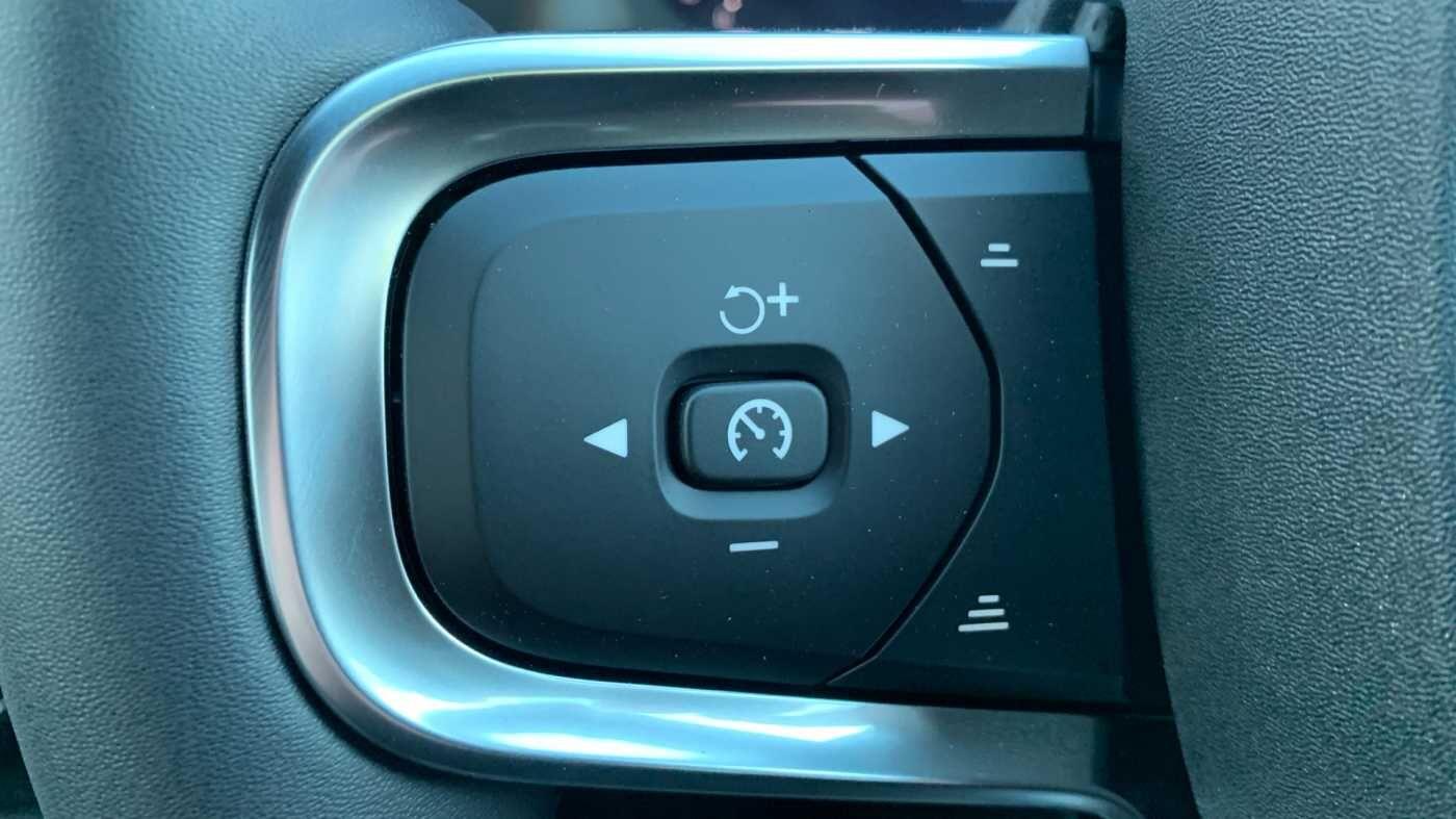 Used Volvo XC40 for sale - 77202409: Photo 12