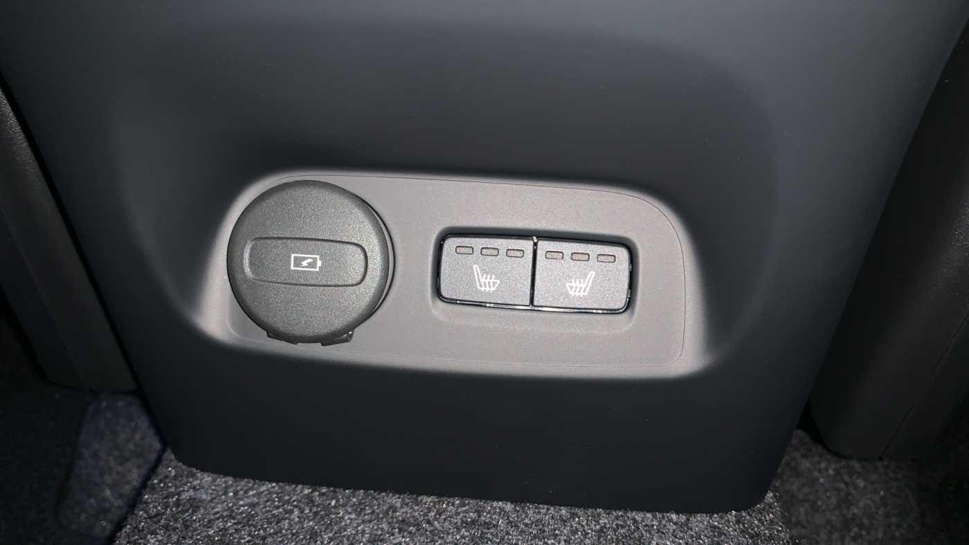 Used Volvo XC40 for sale - 77202409: Photo 19